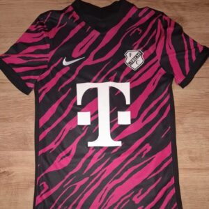 FC Utrecht 22/23 Away Kit (S)