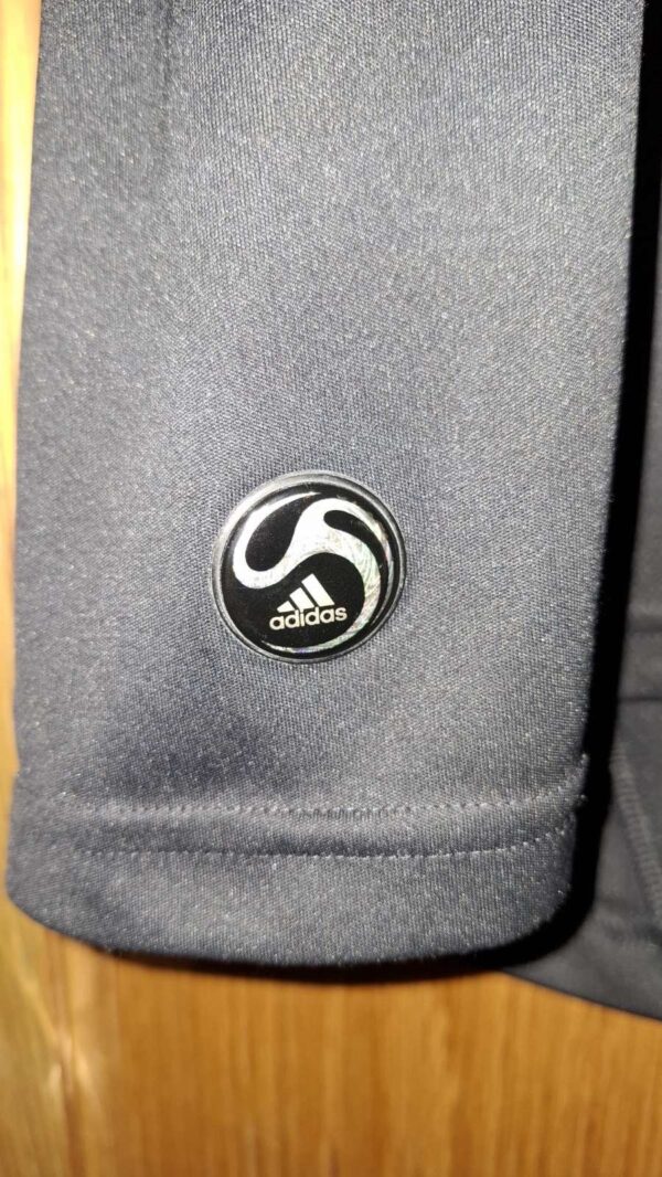 2009/10 Liverpool Away Shirt – Torres #9 – Large – Authentic - Image 6