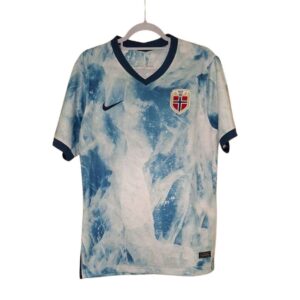 Norway 20/21 Away Kit (L)