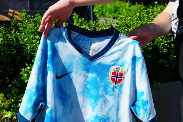 Norway 20/21 Away Kit (L) - Image 3