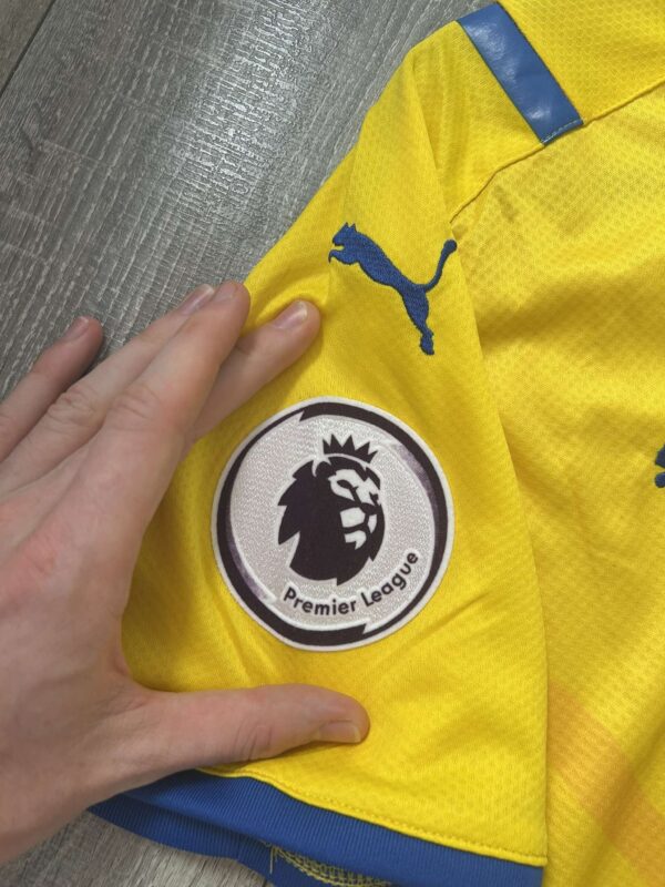 Crystal Palace 2021/22 Away Kit (M) - Image 2