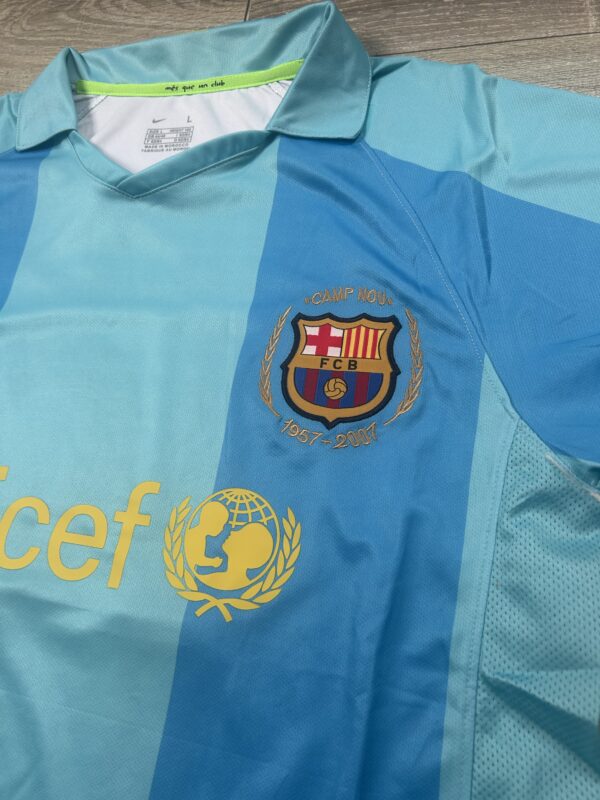 Barcelona 2007/09 third shirt Messi #19 (L) - Image 4
