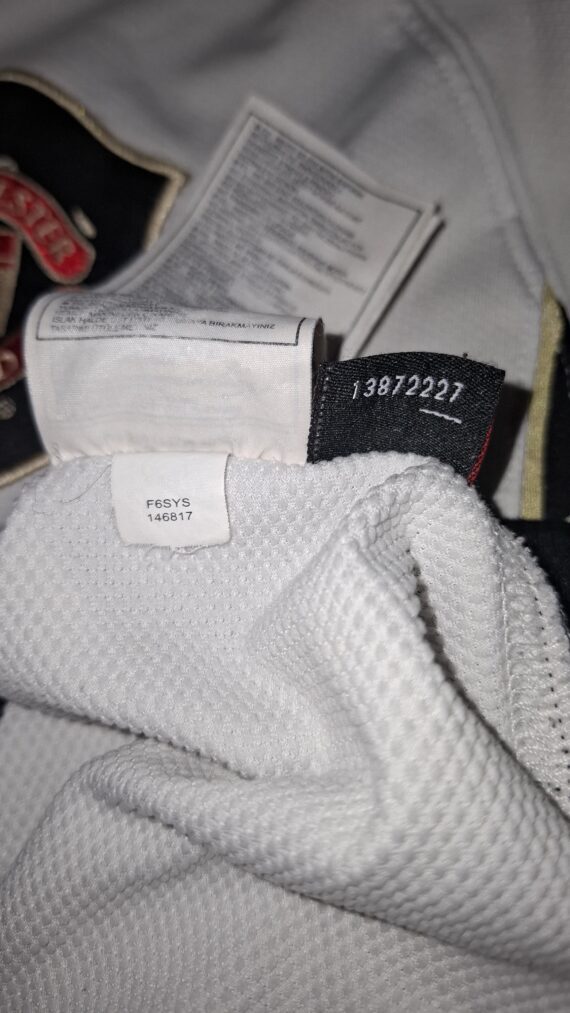 Manchester United 2006-08 Away Kit (M) - Image 3